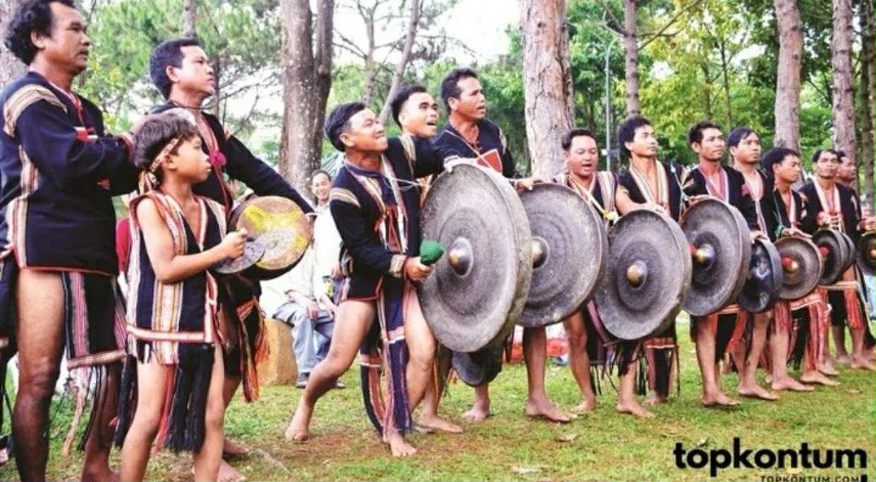 Nụ cười người Jrai