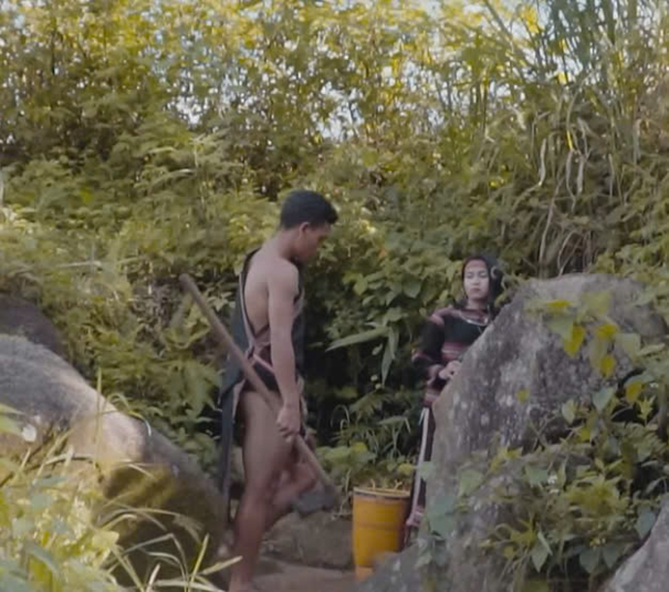 Lời tỏ tình và Nỗi nhớ thường nhật